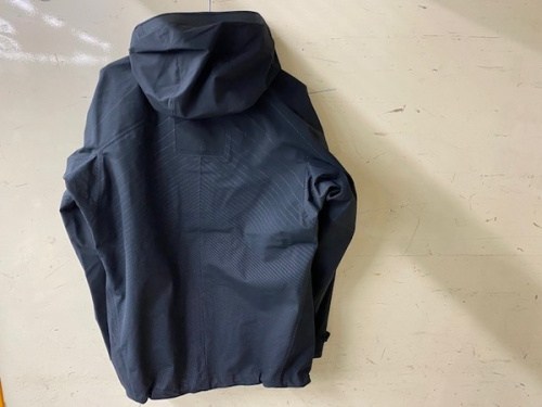 DWUSJK57のスキーマテックハードシェルジャケット