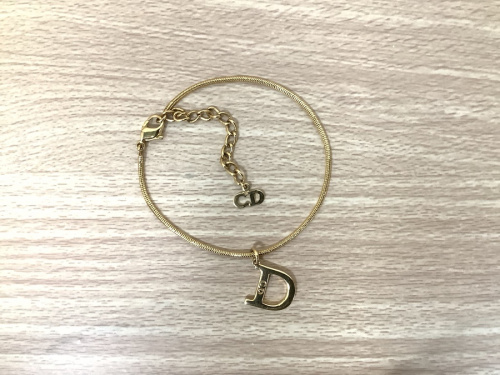 ブレスレットのChristian Dior