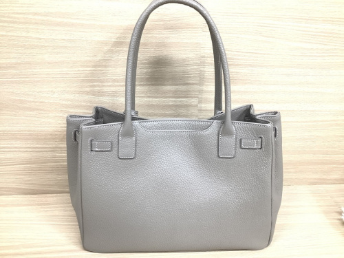 バッグのハンドバッグ