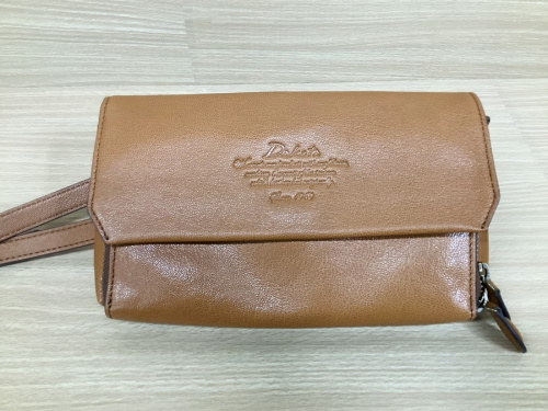 バッグのミニショルダーバッグ
