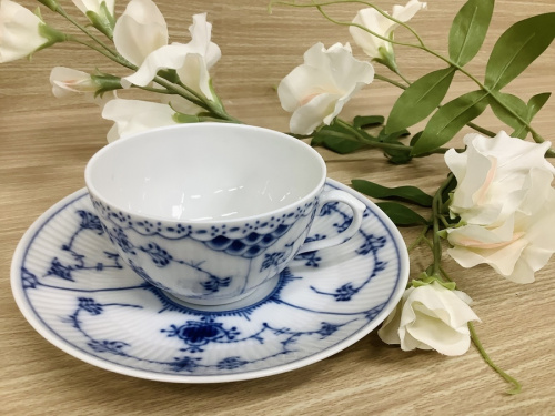 テーブルウェアの洋食器