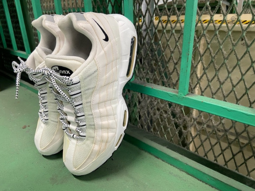 NIKEのナイキ