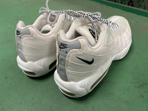 スニーカーのAIRMAX