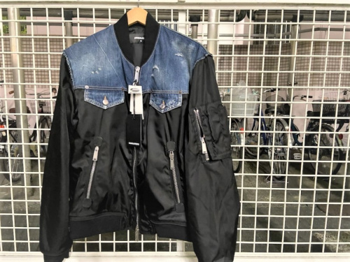 メンズファッションのDSQUARED2