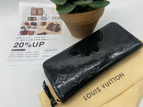 ブランド・ラグジュアリーの財布