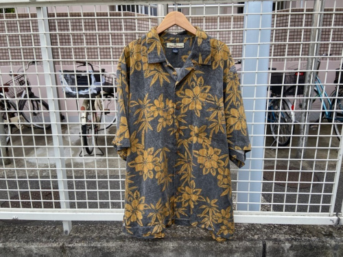 アロハシャツのハワイアンシャツ