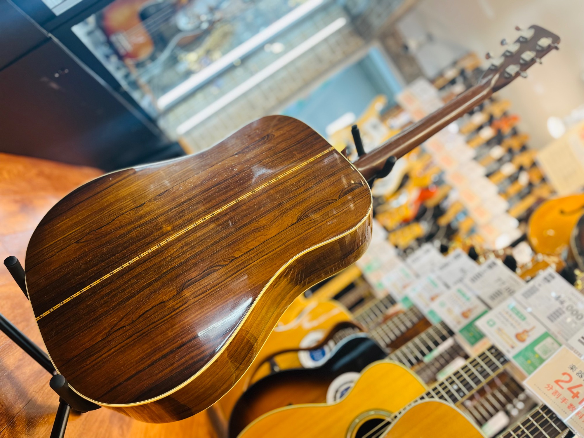 ヴィンテージ】1955年製 D-28 のご紹介です。｜2025年08月07日