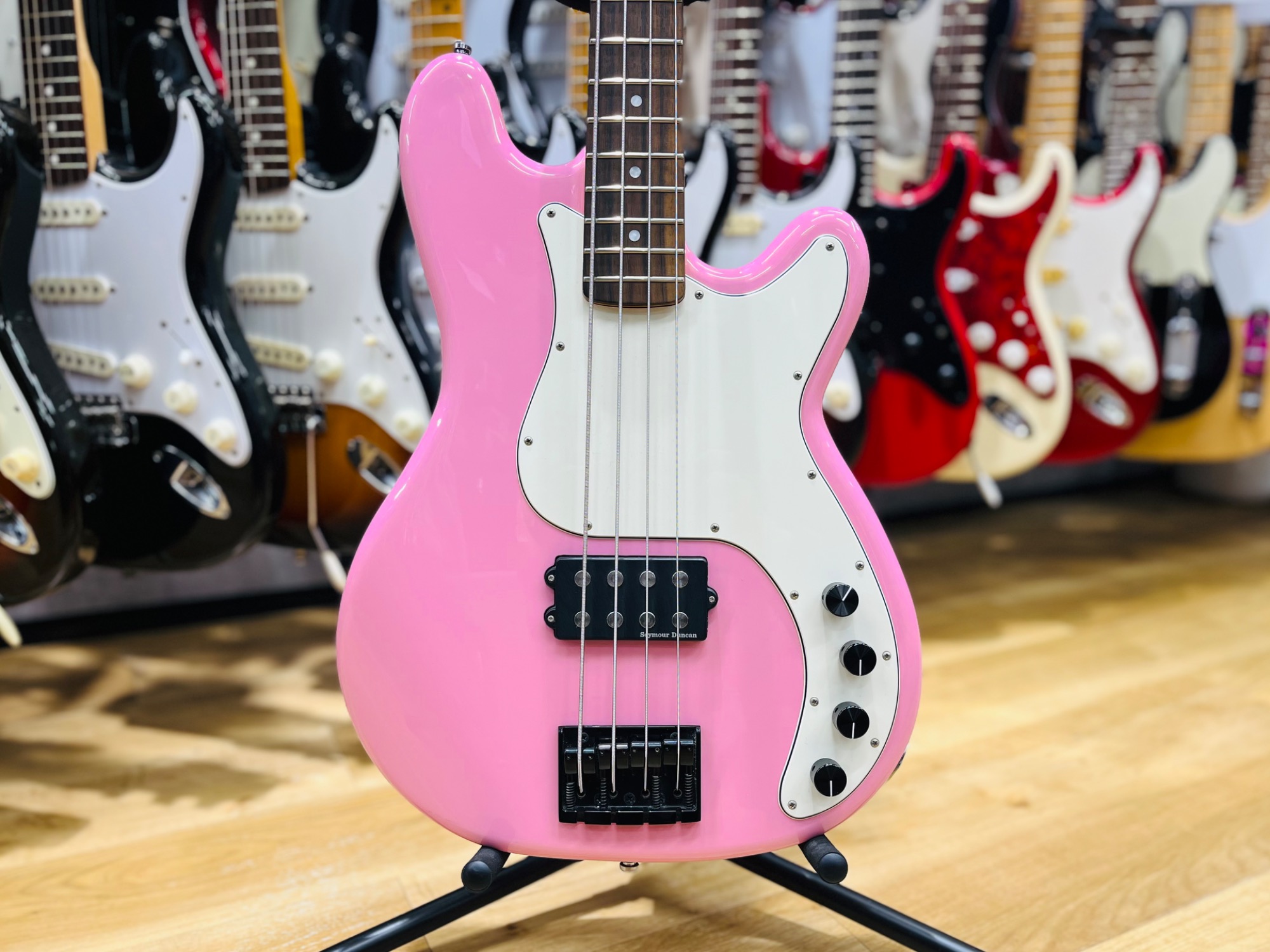 ハイスタ】EDWARDS E-GARAGE Hi-STANDARD Akihiro Nambaモデルのご紹介