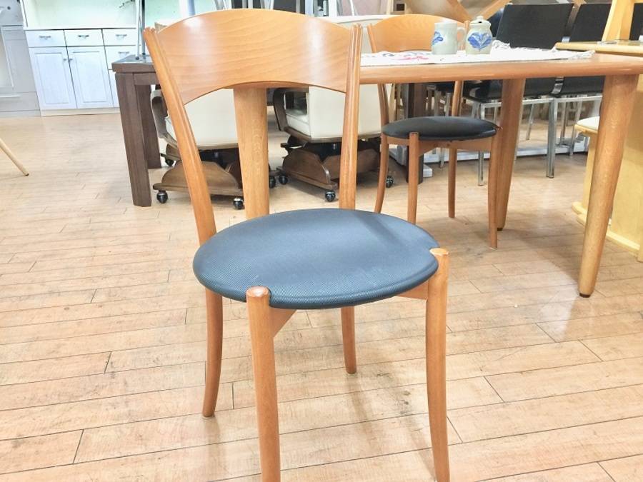 CALLIGARIS(カリガリス)ダイニング3点セット入荷いたしました