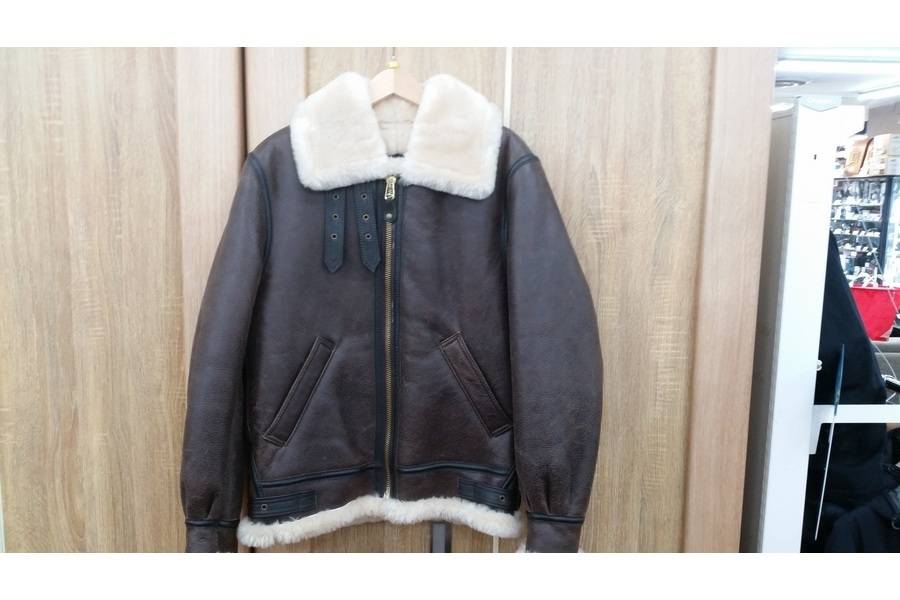 Schott B-3 ムートンジャケット 36 Yahoo!オークション - schott B-3 ムートン フライトジャケット 36 レ