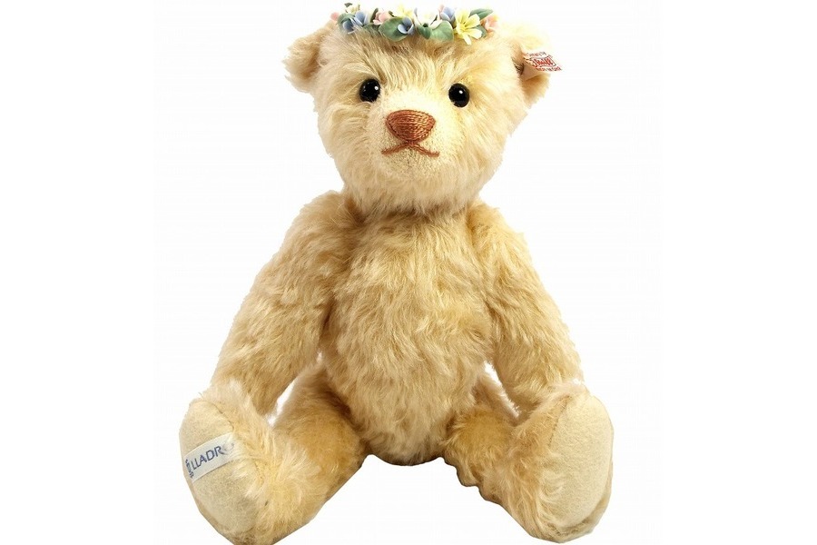 WEB販売中】異色のコラボ！LIADRO×steiff スプリングテディベア入荷