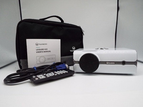 WEB販売中】ホームシアターのある生活。VANKYOのビデオプロジェクター