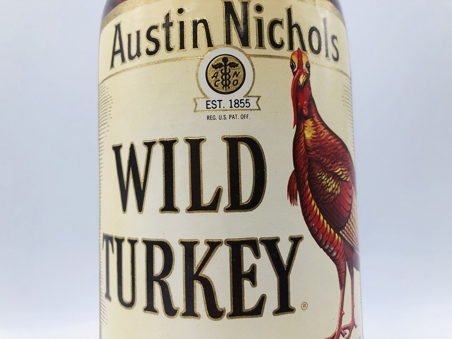 ワイルドターキー】羽付きバーボン 750mlが入荷致しました