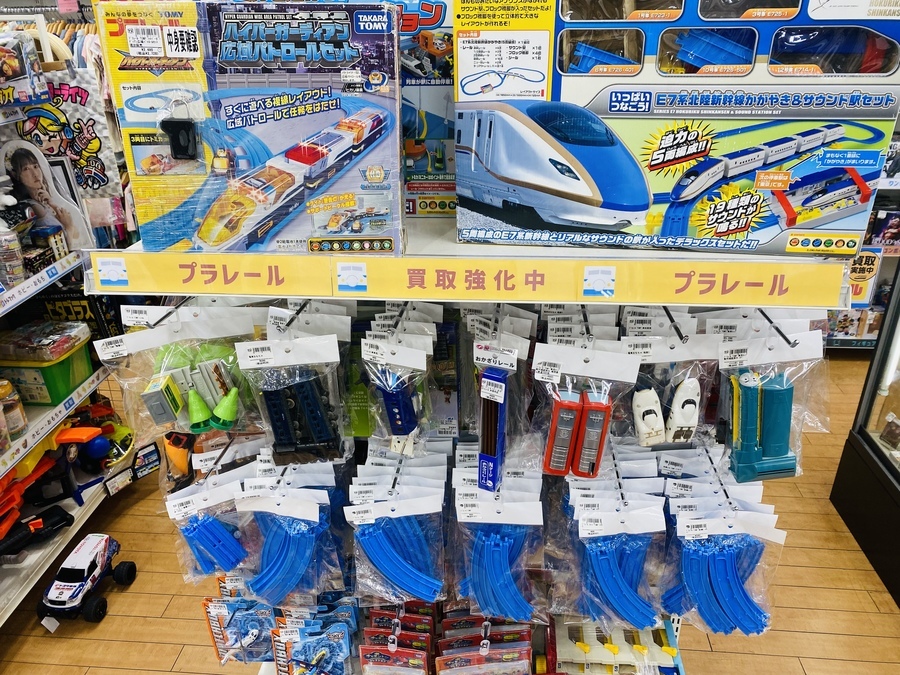 TAKARA TOMY(タカラトミー)からバズ・ライトイヤースペースシップ TAKARA TOMY(タカラトミー)からバズ・ライトイヤースペースシップ