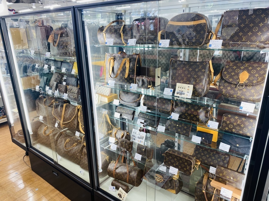 超高級！LOUIS VUITTON(ルイヴィトン)ピアス ピュス イディール