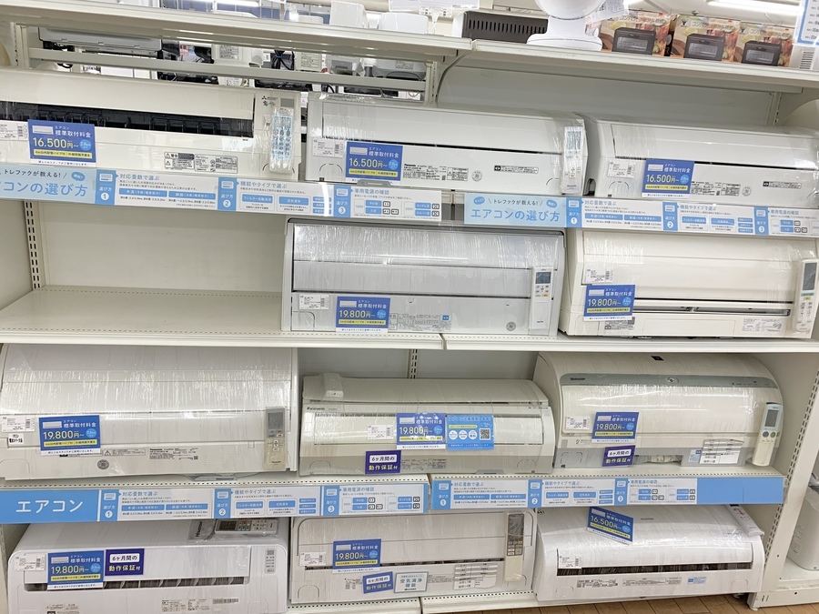 Panasonic(パナソニック) 6ドア冷蔵庫 NR-FVF452-W 2016年製が
