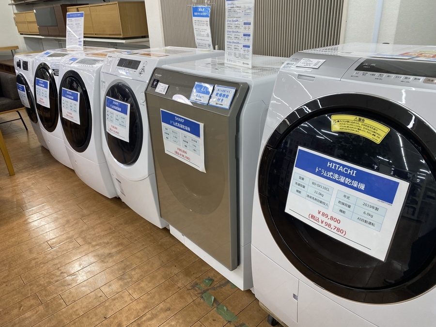ドラム式洗濯機を洗濯機コーナーにてドドン！と展開中！｜2022年11月13 