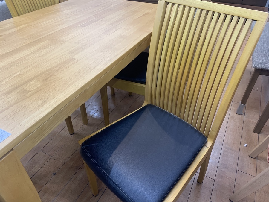 TOYO FURNITUREダイニング5点セットが買取入荷致しました！｜2023年01 