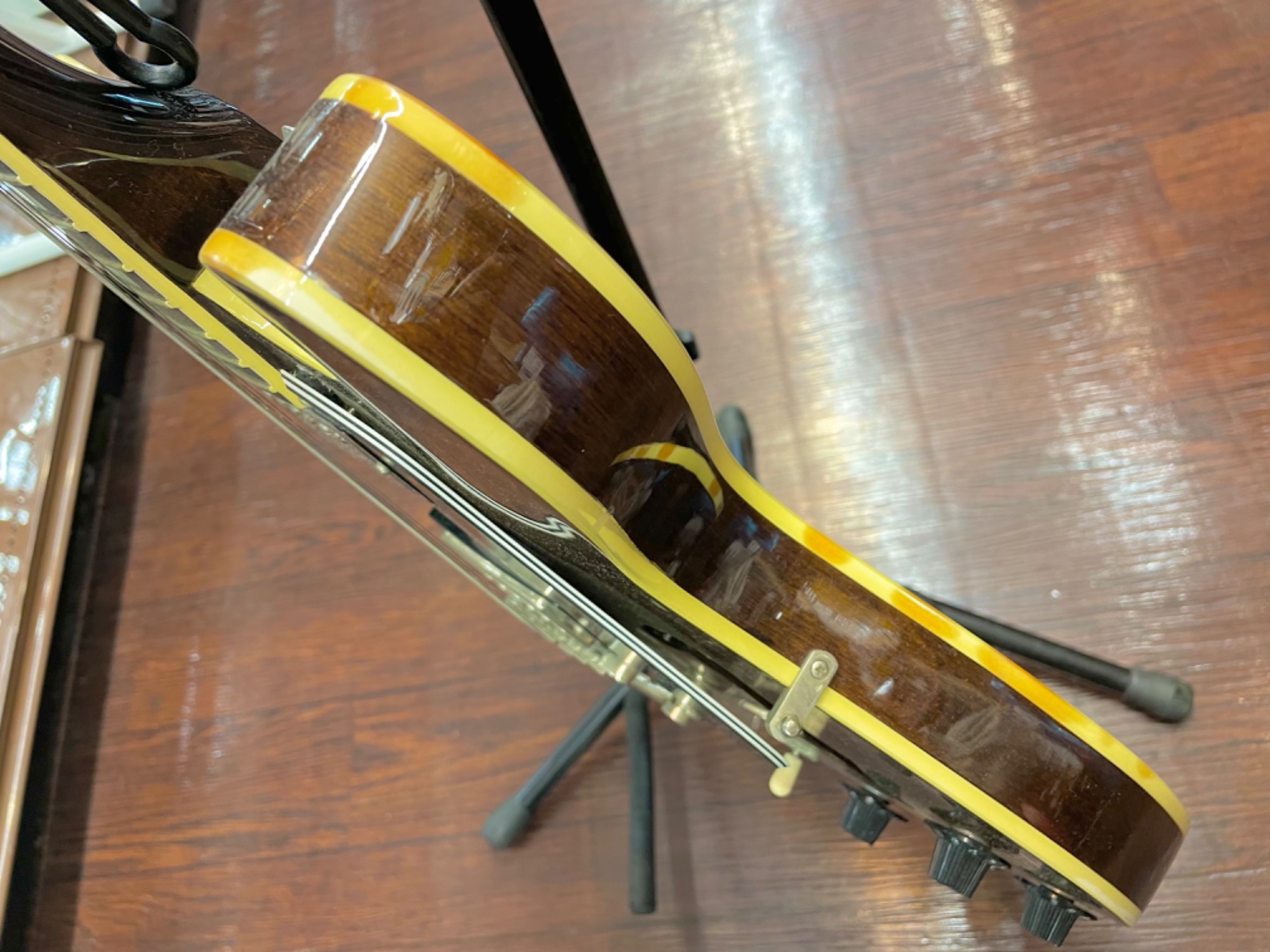 中古楽器買取強化中】Greco(グレコ) セミアコギター SA-550 ジャパン