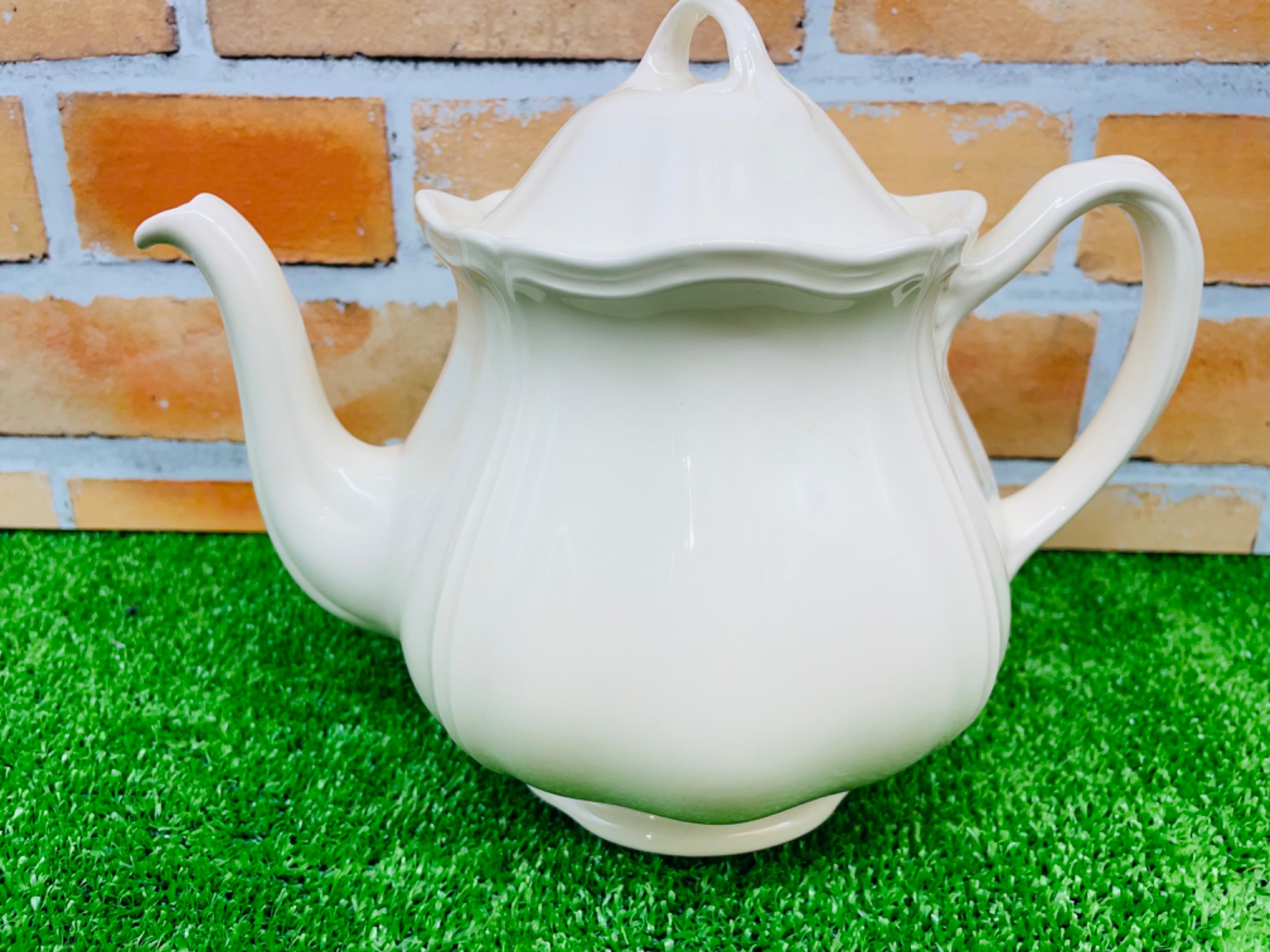 【レア美品】ウェッジウッド★クイーンズプレーン★エッグスタンド　6個 レア美品】ウェッジウッド☆クイーンズプレーン☆エッグスタンド 6個