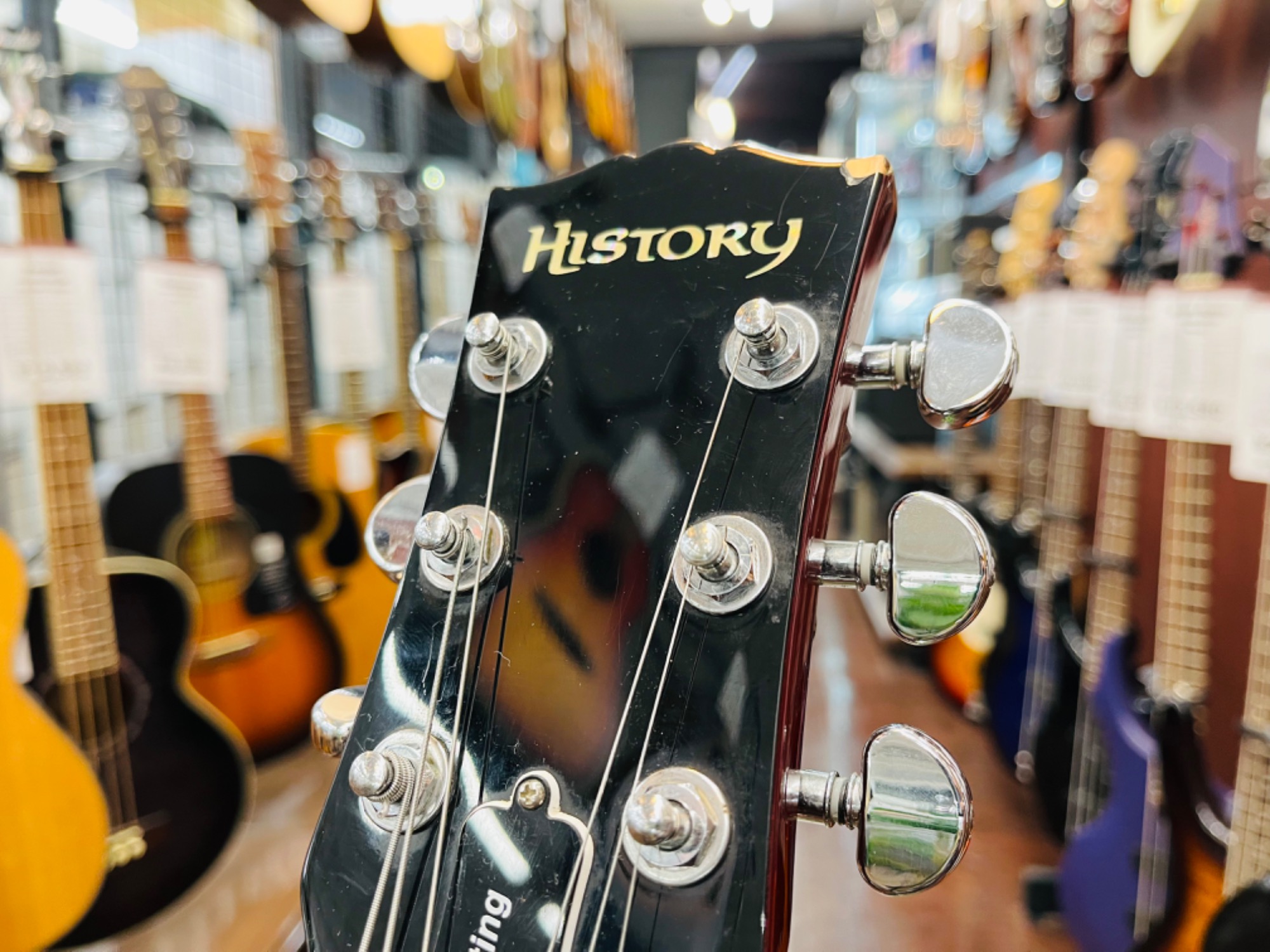 History エレキギター 誕生30周年を迎えたギター・ベースブランド『HISTORY』から