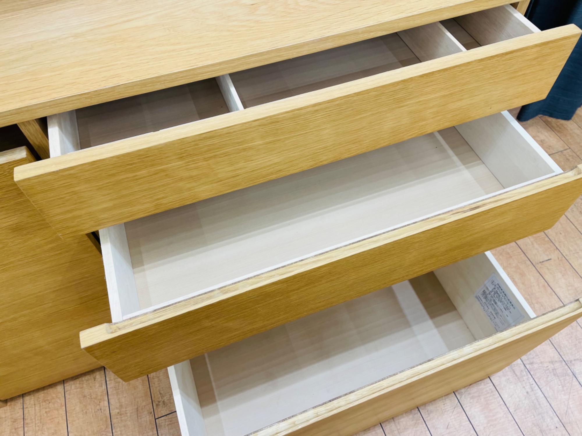 無印良品 カップボード【トレファク所沢店】 家具買取強化中】木製カップボード 無印良品 2枚扉 ナチュラル を買取