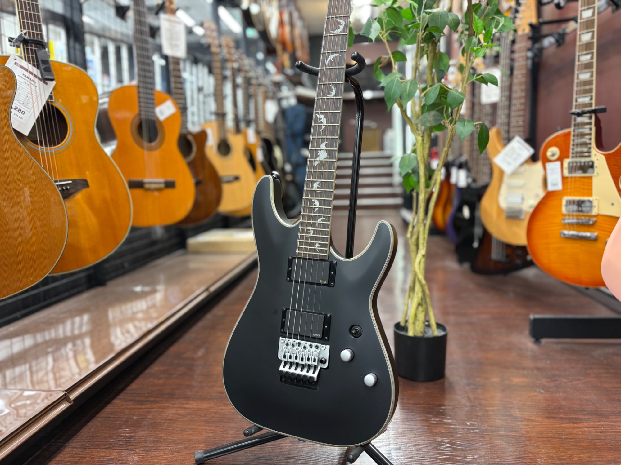 Schecter Diamond Series エレキギタージャンク品