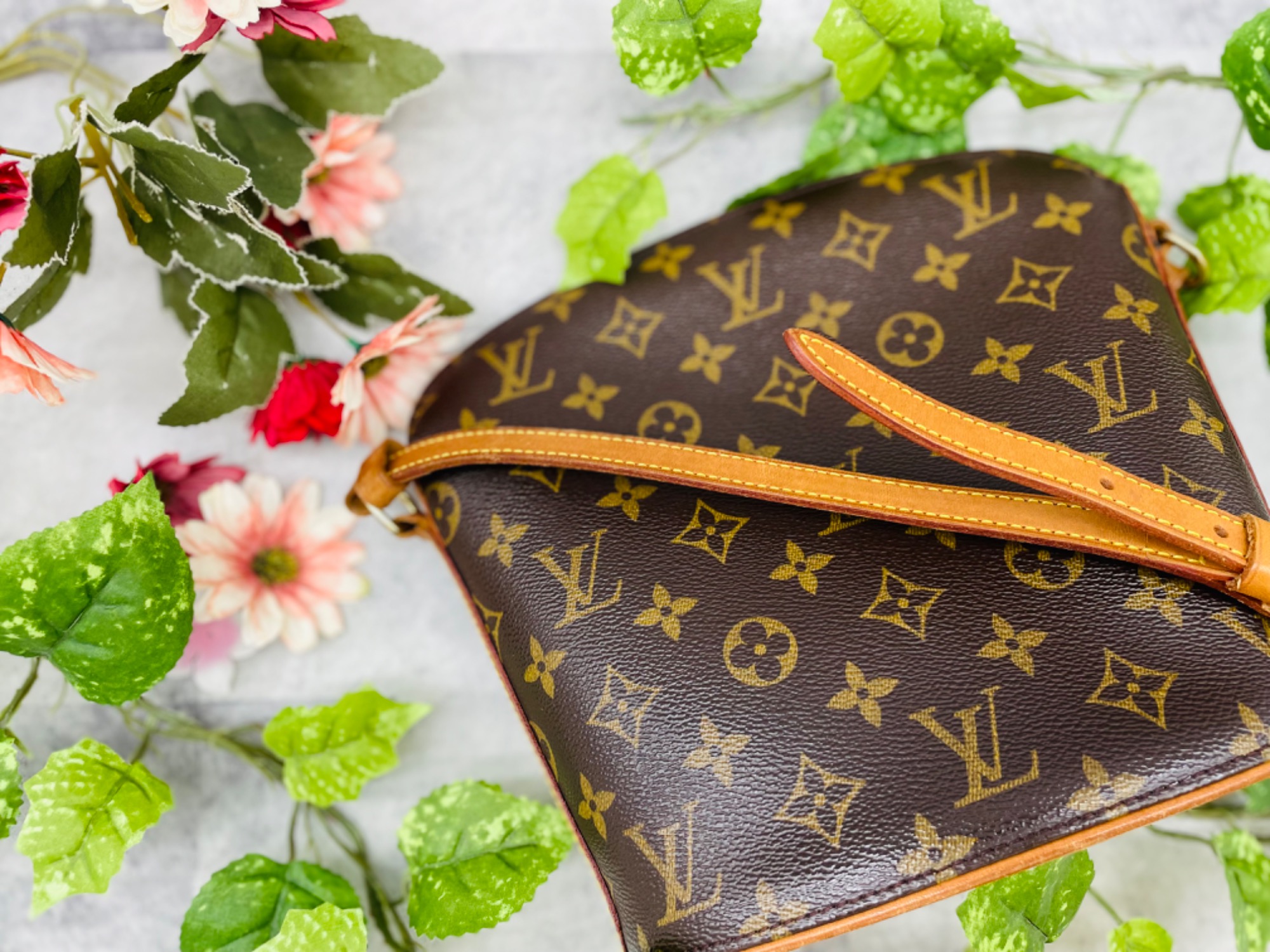 ジャンク】 LOUIS VUITTON ルイ・ヴィトン M51290 モノグラム PVC 
