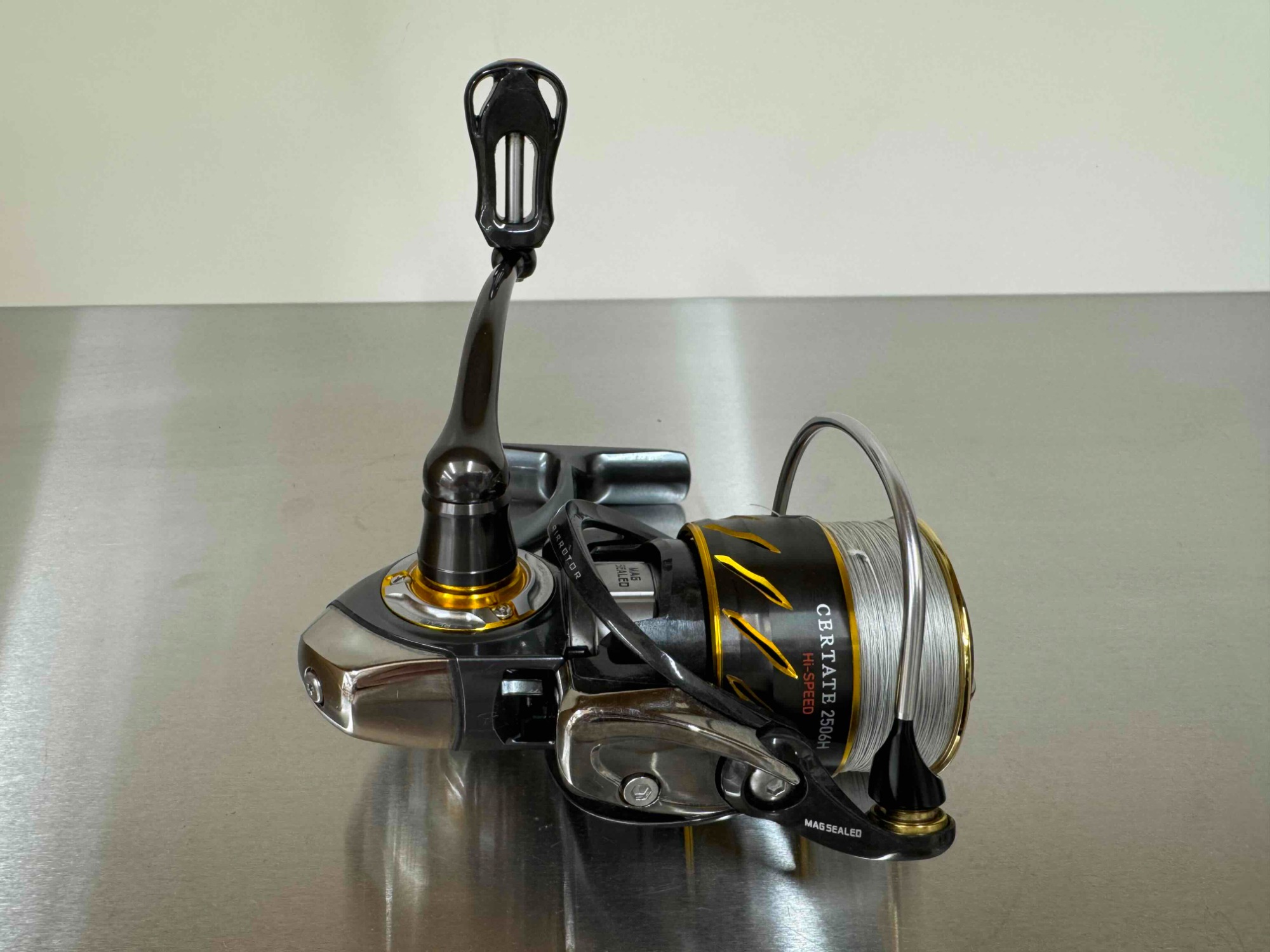 DAIWA(ダイワ)スピニングリール2506H Hi-speedが買取入荷致し
