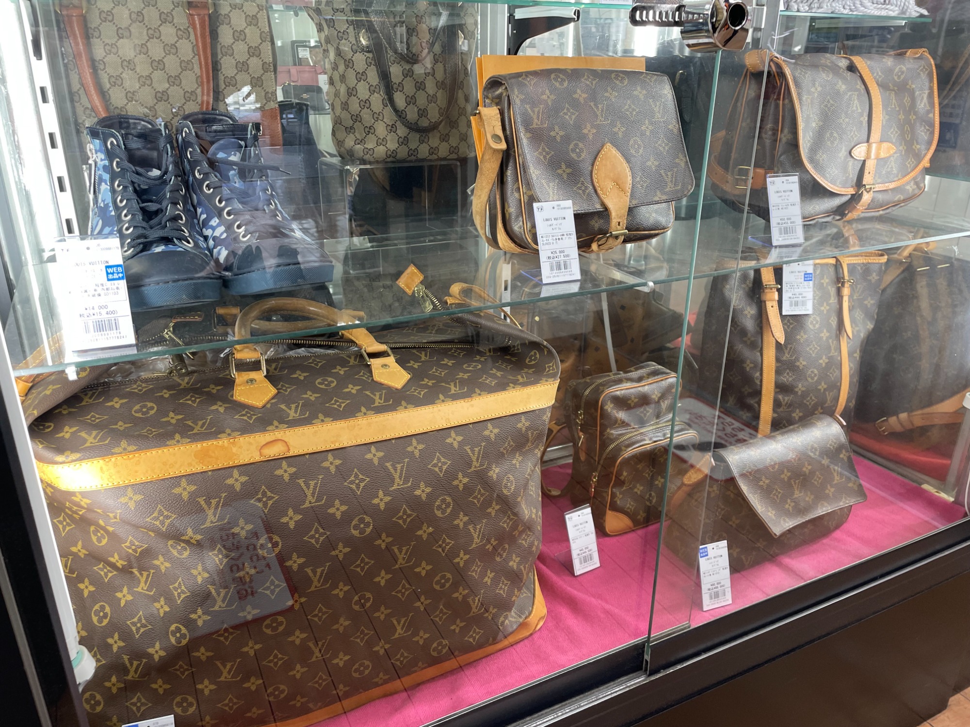 LOUIS VUITTONルイヴィトン★ポルトフォイユ★ツイスト コンパクト LOUIS VUITTON（ルイヴィトン） ポルトフォイユ・ツイスト