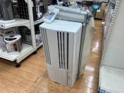 【安心6ヶ月保証付】CORONA　窓用エアコン【トレファク桶川店】 CORONA（コロナ） 冷暖房兼用 ウインドエアコン CWH-A1824R(W