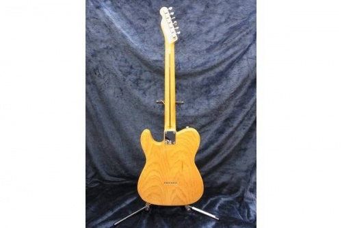 アンプのFENDER