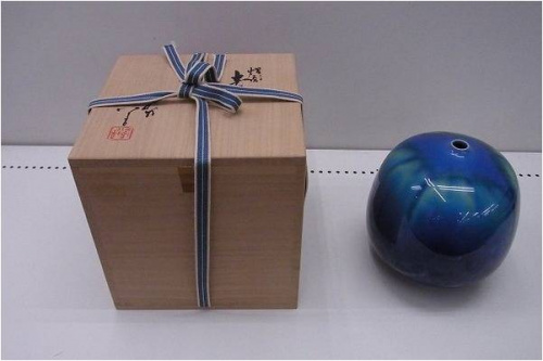 和食器の徳田八十吉