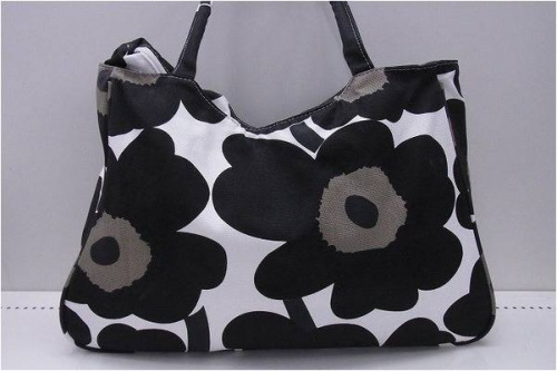 カジュアルバッグのmarimekko