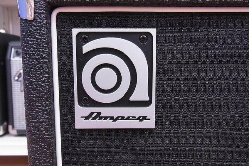 楽器・ホビー雑貨のベース