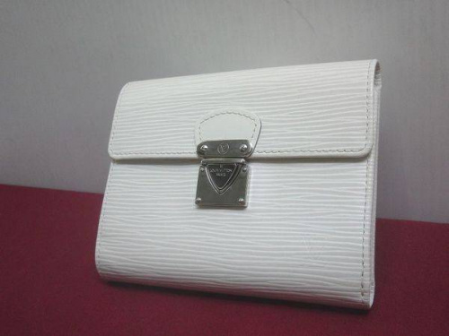 ブランド・ラグジュアリーの財布