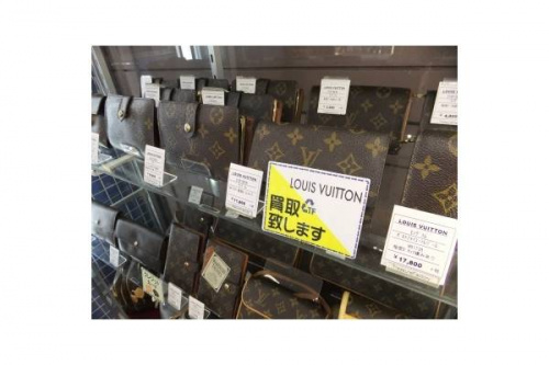 ブランド・ラグジュアリーのLOUIS　VUITTON　ルイヴィトン