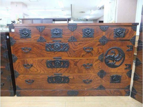 和家具・時代家具の岩谷堂箪笥