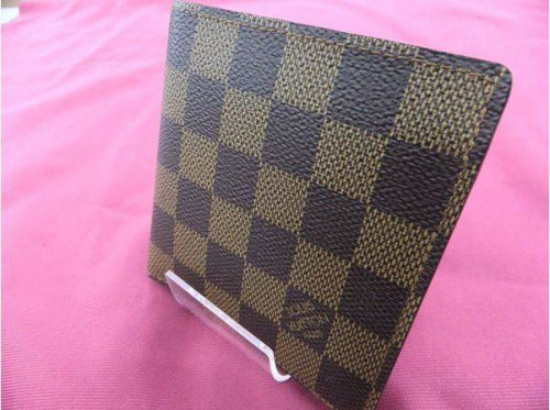 ブランド・ラグジュアリーの財布