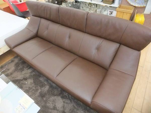 カリモクのソファー