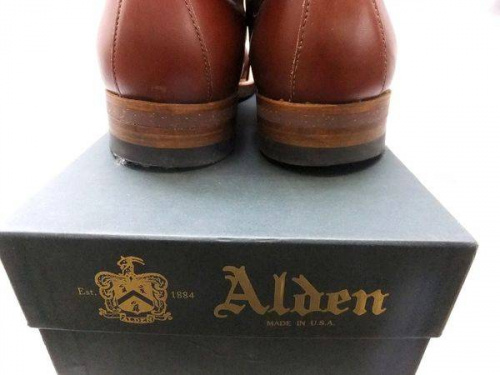 ブーツのALDEN