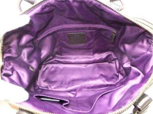 バッグのコーチ（COACH）