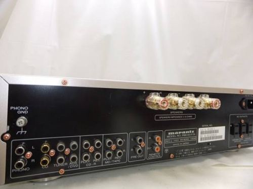 MARANTZのプリメインアンプ