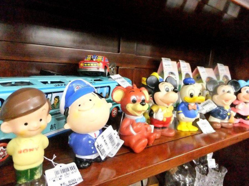 フィギュアのレトロ