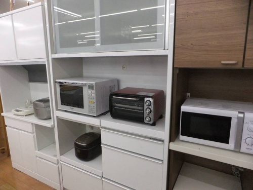 ソファーの家電