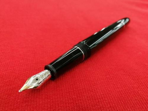 万年筆の文房具