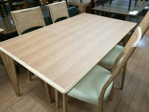 家具・インテリアのダイニングセット