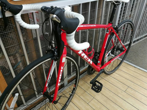 アウトドアの自転車
