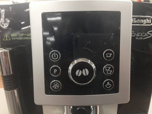 エスプレッソマシンのDeLonghi