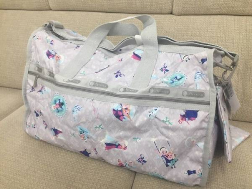 レディースファッションのボストンバッグ